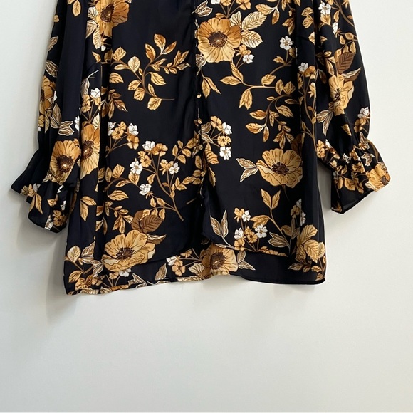 Zac & Rachel Button Down Loop Satin Blouse Plus 1X Black Gold Floral $48 Ruffle - Picture 5 of 14